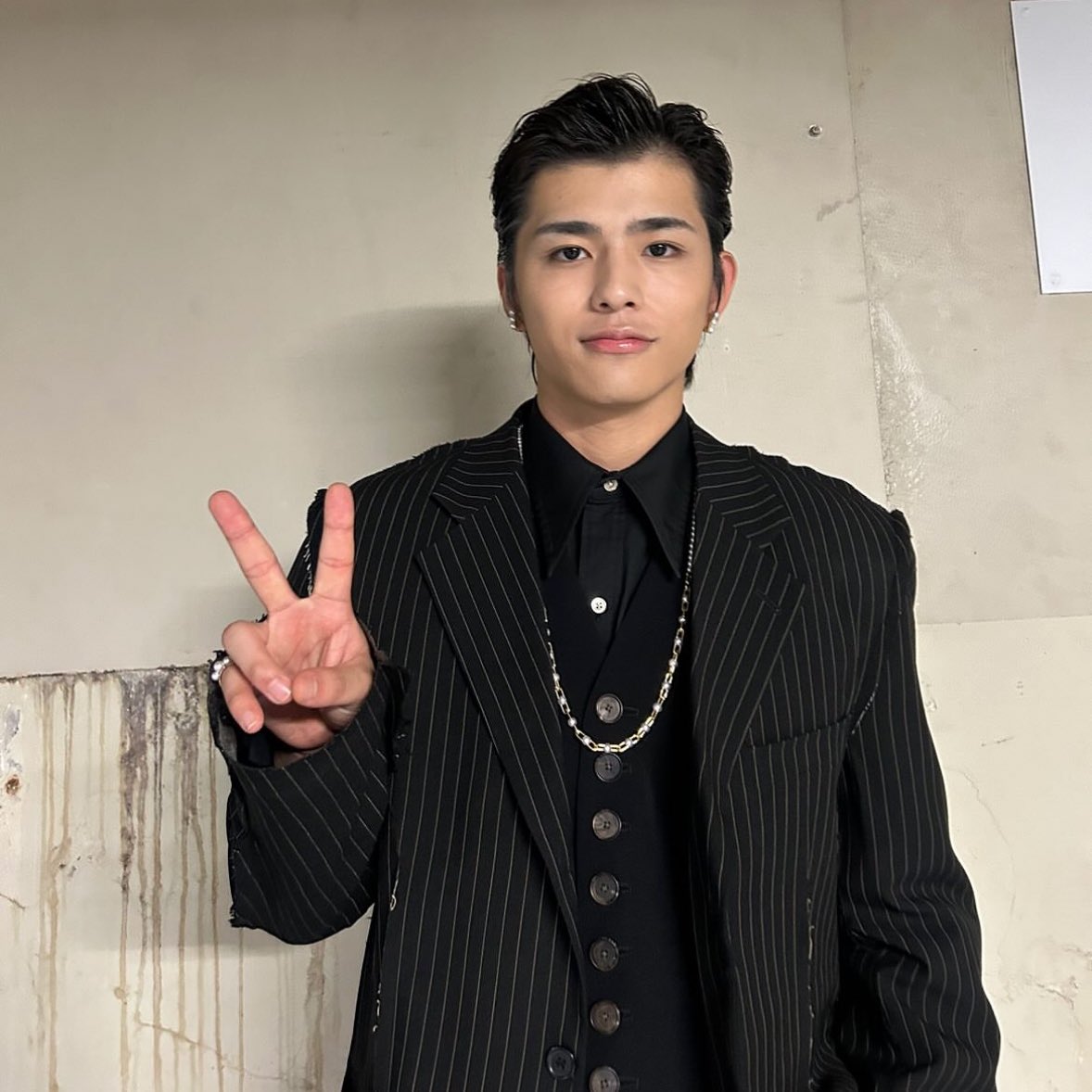 _nnz8lq_'s tweet image. 頭抱えるほんとにめっちゃ好きでやばい😭😭😭😭😭😭😭😭😭😭😭😭😭😭すぐ投稿してくれるところ全篠塚担の気持ち汲み取りすぎててメロ男すぎる😭😭😭😭💕💕💕💕💕💕💕💕💕💕💕💕💕💕💕💕💕💕💕💕💕💕💕💕💕💕
 #timelesz  #篠塚大輝  #しのグラム