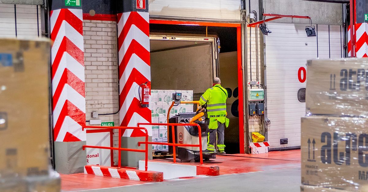 Palibex's tweet image. Somos los MAS FIABLES porque aseguramos la trazabilidad de nuestros envíos y su entrega en las mejores condiciones. ¡A por el segundo día de @LogisticsSpain! 

palibex.com/ofertas/logist…

#SomosLosSeguros #LogisticsandAutomationMadrid  #LogisticsandAutomation