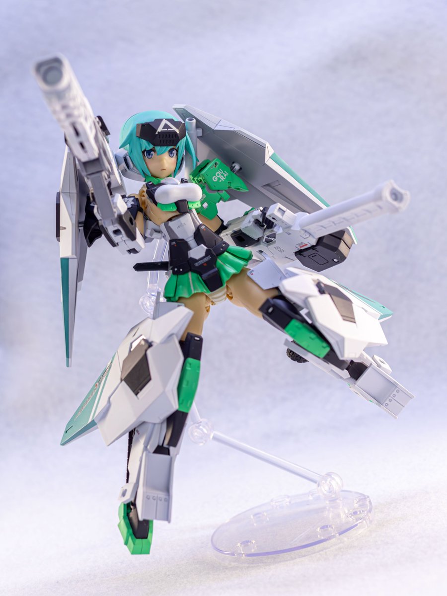 #これを見た人は緑が入ってる画像を貼れ
緑色ならもうボクの領域だよー