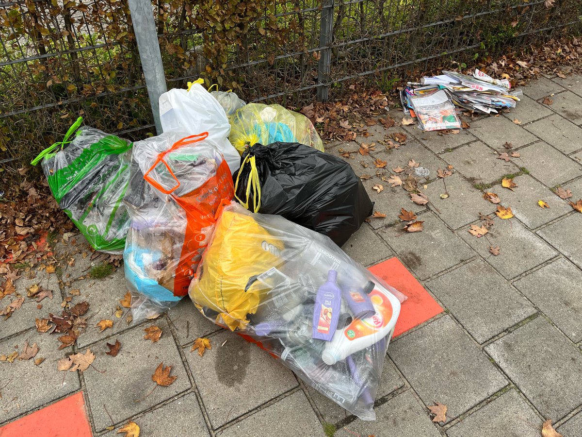 Eddy van Essen tweet media