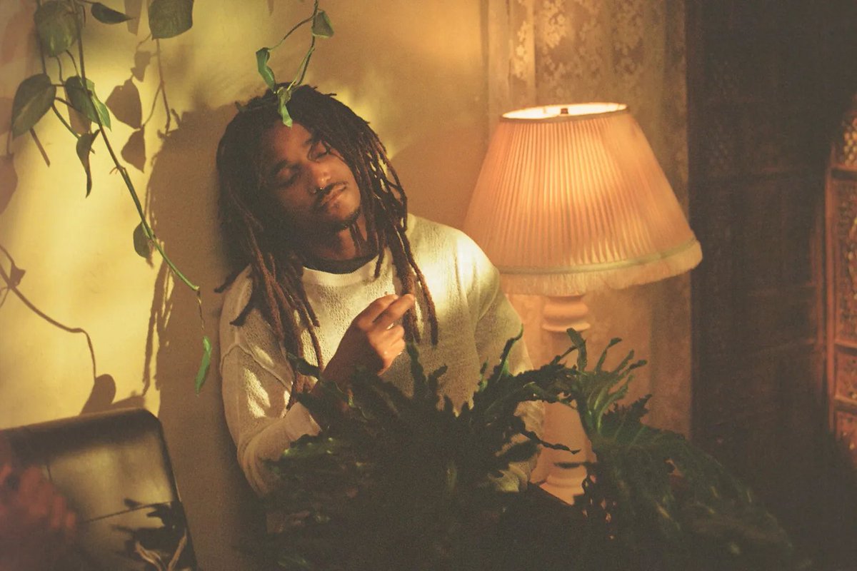 Rolling Stone tweet media