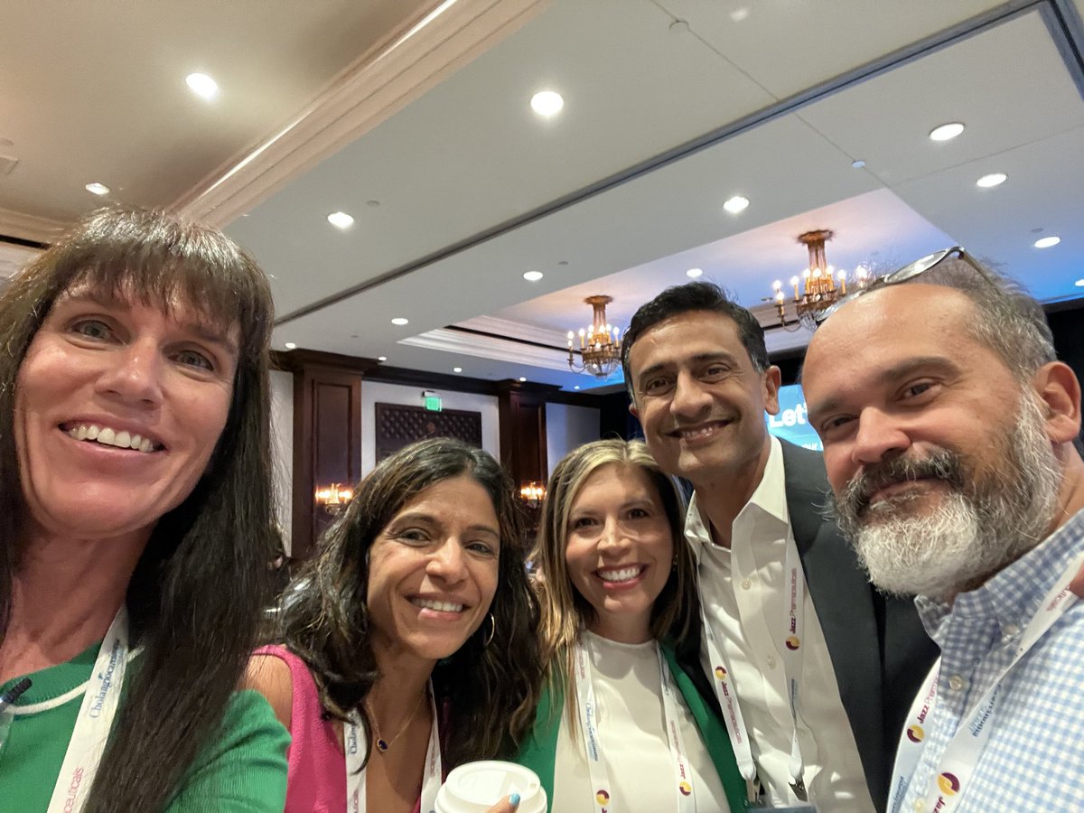 kspencer725's tweet image. I was honored to chair the 2025 Annual #Cholangiocarcinoma Summit where we heard about the newest innovations in the field. And @Perlmutter_CC was well represented! Dr Brock Hewitt & Sarah Johnston on histotripsy & nutrition 🍎 in patients with CCA.