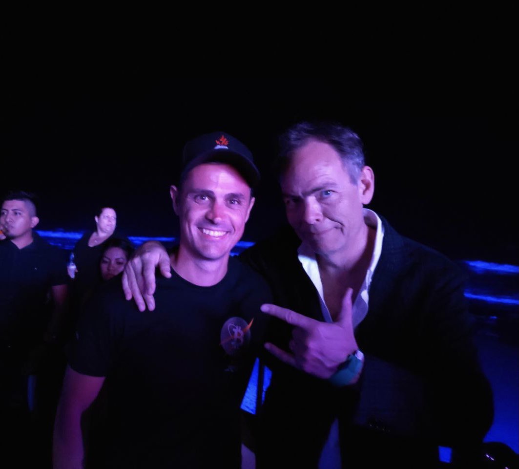 🔊 Big news! 🇸🇻⚡️ 

Our CEO <a href="/tonimoral23/">🇪🇸Toni Moral⚡️⚽️⚡️</a> — a Bitcoiner for over 12 years — will represent Real Madrid Legends in the El Clásico de Leyendas this November 8th in El Salvador.

It’s not just football — it’s history connecting Bitcoin and the beautiful game.

Toni was already in El