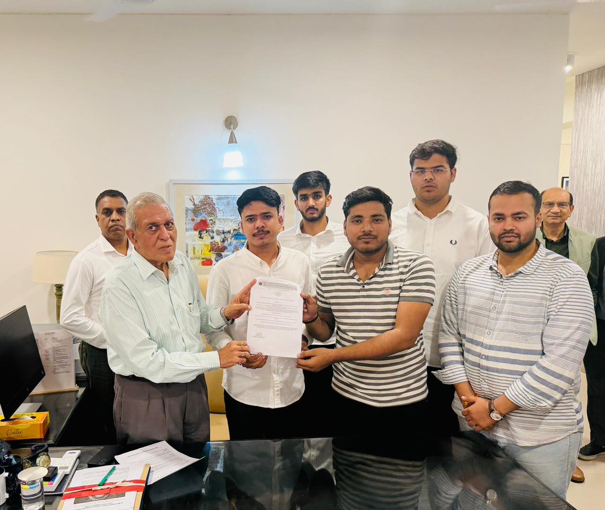 ABVPDelhi's tweet photo. ABVP DUSU President Aryan Maan Visits South Asian University, Submits Memorandum to Administration
ABVP has strongly condemned the shocking incident of sexual harassment of a female student at SAU.
DUSU President Aryan Maan, along with ABVP representatives, met university officials and demanded:
Immediate suspension of the accused
A fair and transparent ICC inquiry
Accountability of campus security
Stronger safety measures for women on campus
ABVP stands firmly with the victim and will continue its fight until justice is served.