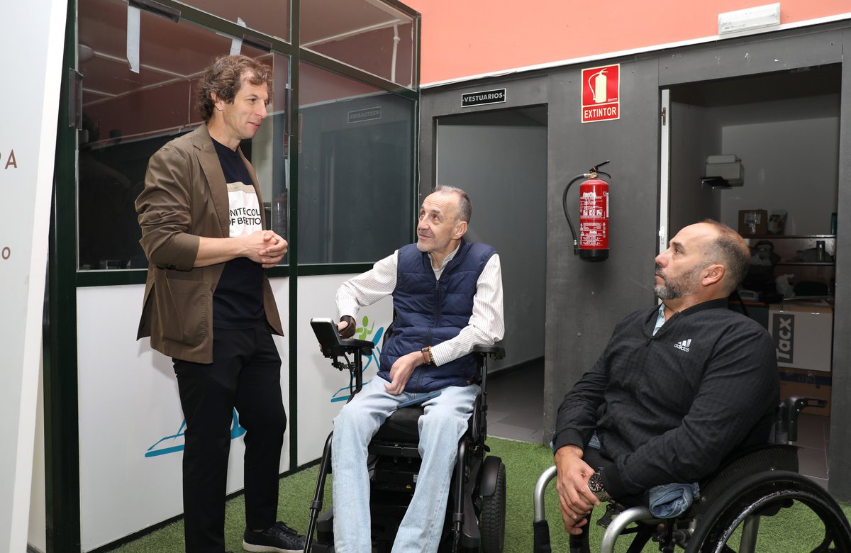 🎾 Toledo acoge este fin de semana el IX Open Nacional de Pádel en Silla <a href="/ASPAYMTOLEDO/">ASPAYM TOLEDO</a>   

🏆 Del 17 al 19 de octubre en <a href="/Imperialpadel/">Imperial Padel Indoo</a> 

Una cita que consolida a la ciudad como referente del #DeporteInclusivo 💪