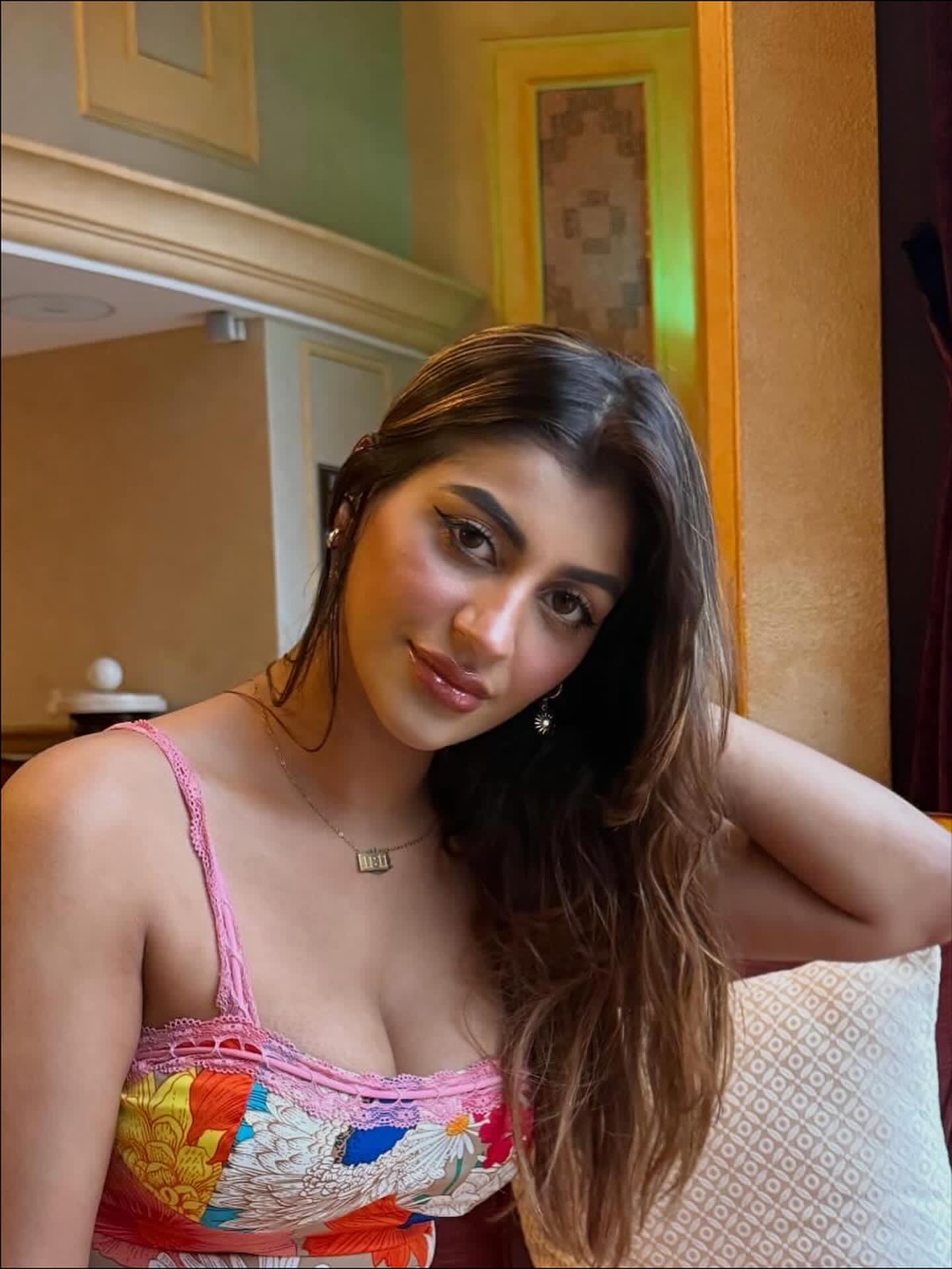 G3TYCfJXgAAT15f?format=jpg&name=large