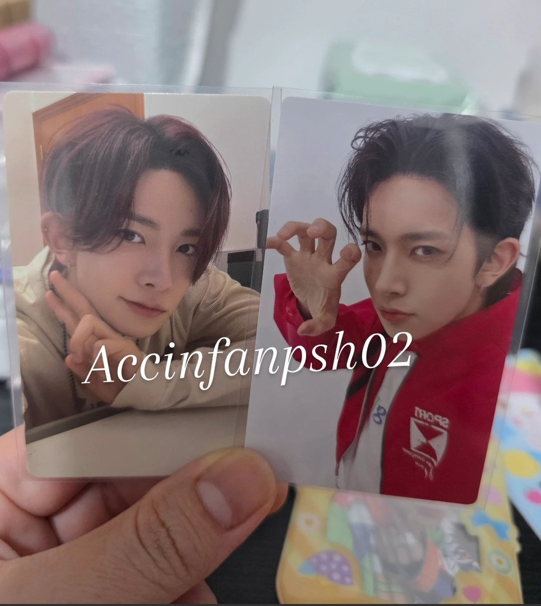 แจกการ์ดวันเกิดพี่ฮีซึง🎂🎁🎉🕶
คนละ1ใบ 2คน สุ่ม16/10

(*^▽^)/★*☆♪💋

กติกา: rt only🎀
ค่าส่ง30 บาท ฟลว.ส่งฟรี✅️  
#ตลาดนัดENHYPEN 
ETERNAL STAR HEESEUNG
#BornOfStarlightHeeseung
#희승이랑_영원히_함께할_1015
#HEESEUNG #희승 #ENHYPEN_HEESEUNG