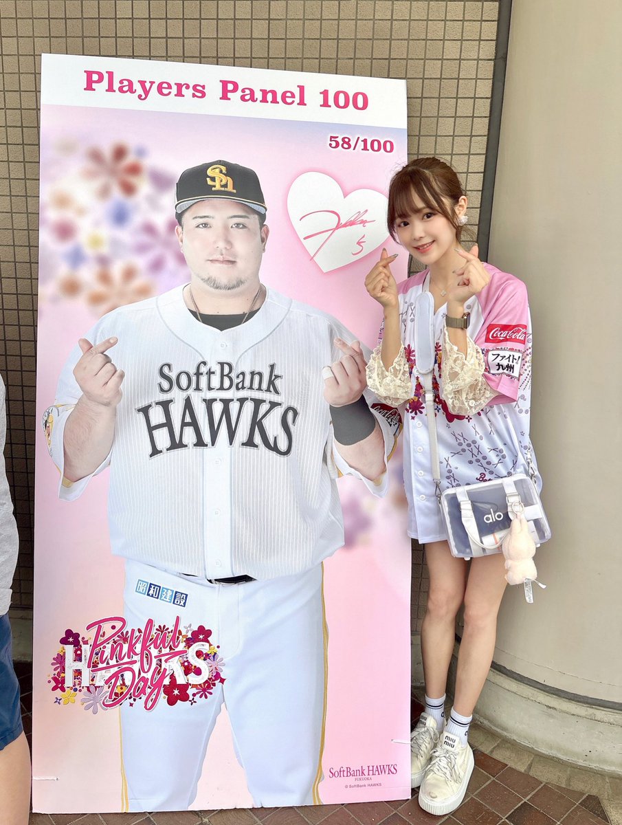 みんなのヒーローーーーー😭😭😭✨🙌🏻
明日はどすこい見せてとくれ〜っっ

#sbhawks