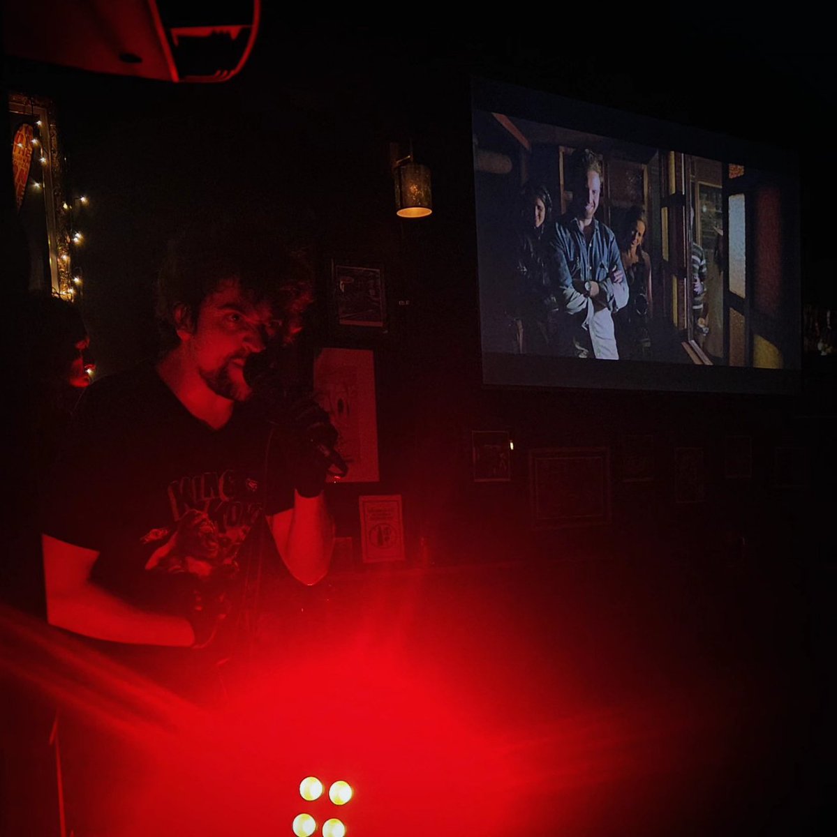 Hoy hace 10 años se presentó en #vasagritarfilmfest 
Hace 5 años estábamos en cartelera <a href="/Cinemex/">Cinemex</a>
Y ayer #luzbel hizo sonar los metales qué revivieron a los seres que vienen #DESDEELMÁSALLÁ 
 instagram.com/p/DP1JRMkjj5X/…