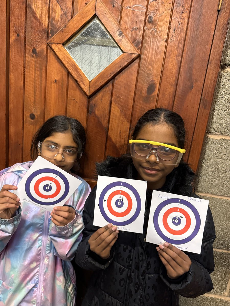 Mr Browne tweet media