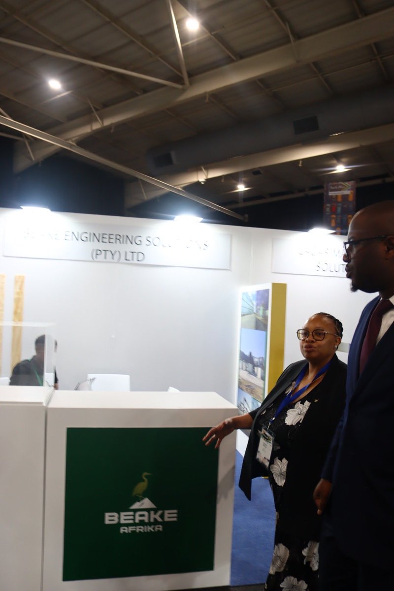 BeakeAfrika's tweet photo. More highlights from the South Africa Export Symposium and Expo 2025

A glimpse of the Deputy Minister making a turn at our stand and our team ‘meaning business’.

#BeakeAfrika #engineering #mining#SAExportSymposium2025 #DTI #BrandSouthAfrica https://t.co/AZsn5xqkNX