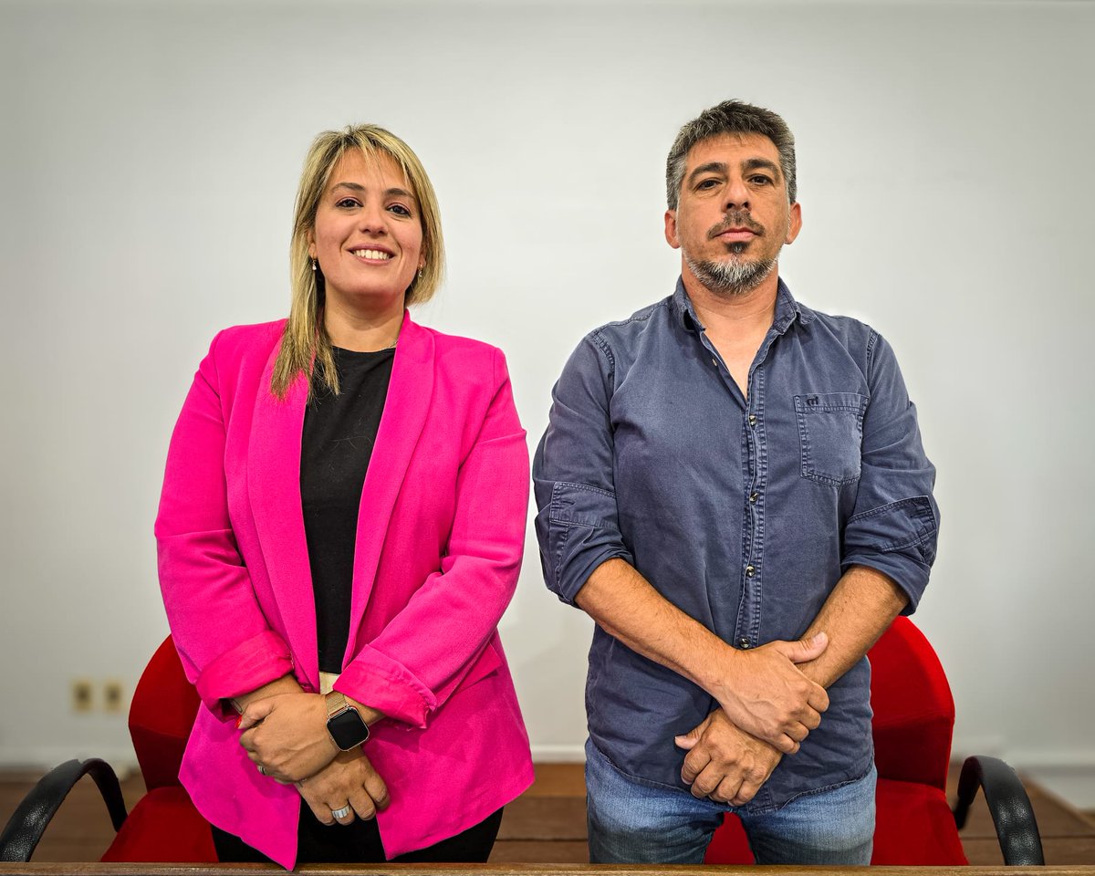 SaltoInforma's tweet photo. ⚽🤝 Jornada inclusiva en Salto
La Coordinación de Juventud y Rodó Inclusivo realizarán el Campeonato “Santiago Cabrera” este viernes a las 18:00 en Costanera Norte. Participan equipos de Salto, Artigas y Constitución.
Además, el 8/11 habrá charla sobre Síndrome de Down en Udelar https://t.co/WLlOqxNIhh