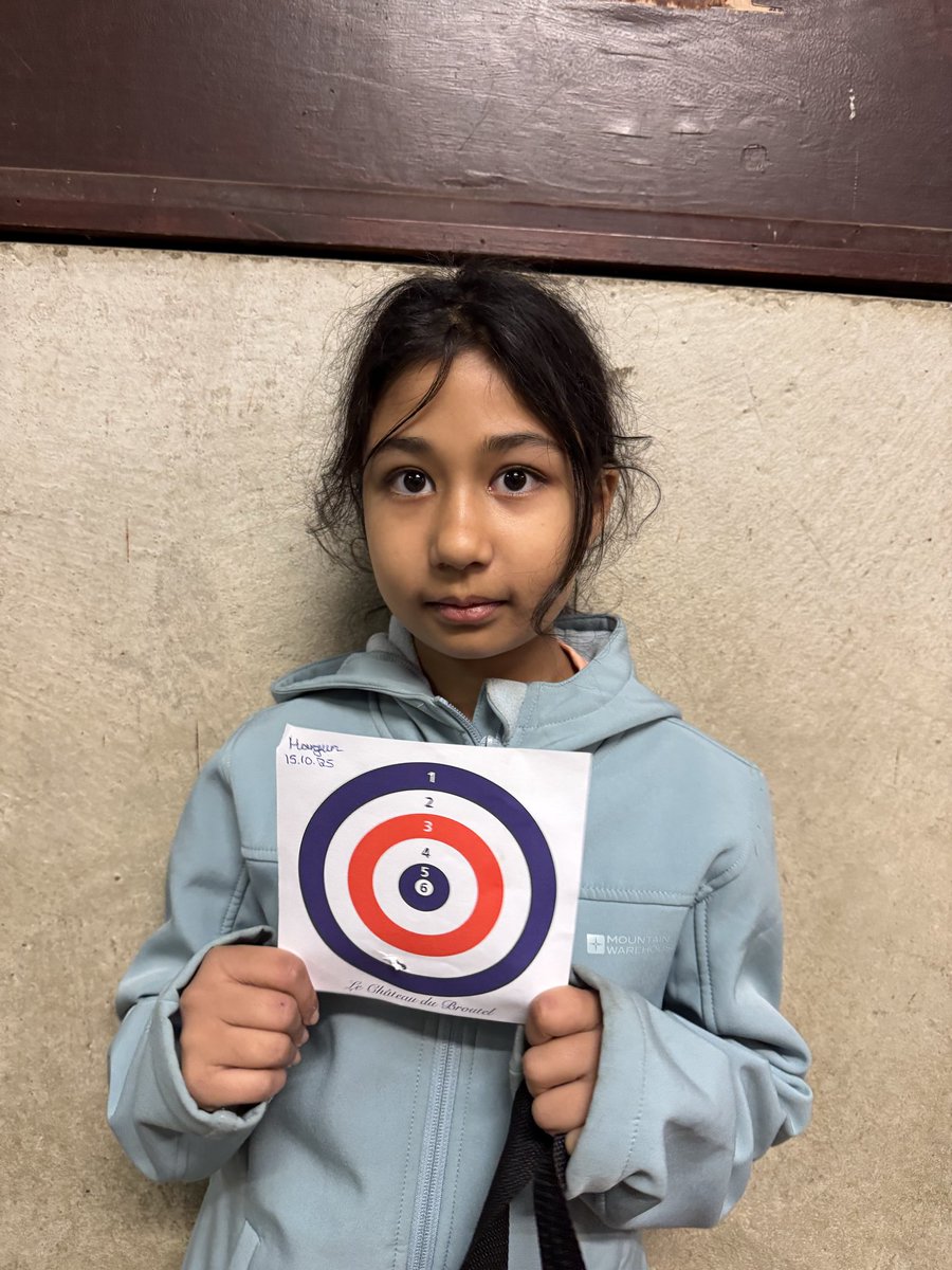 Mr Browne tweet media