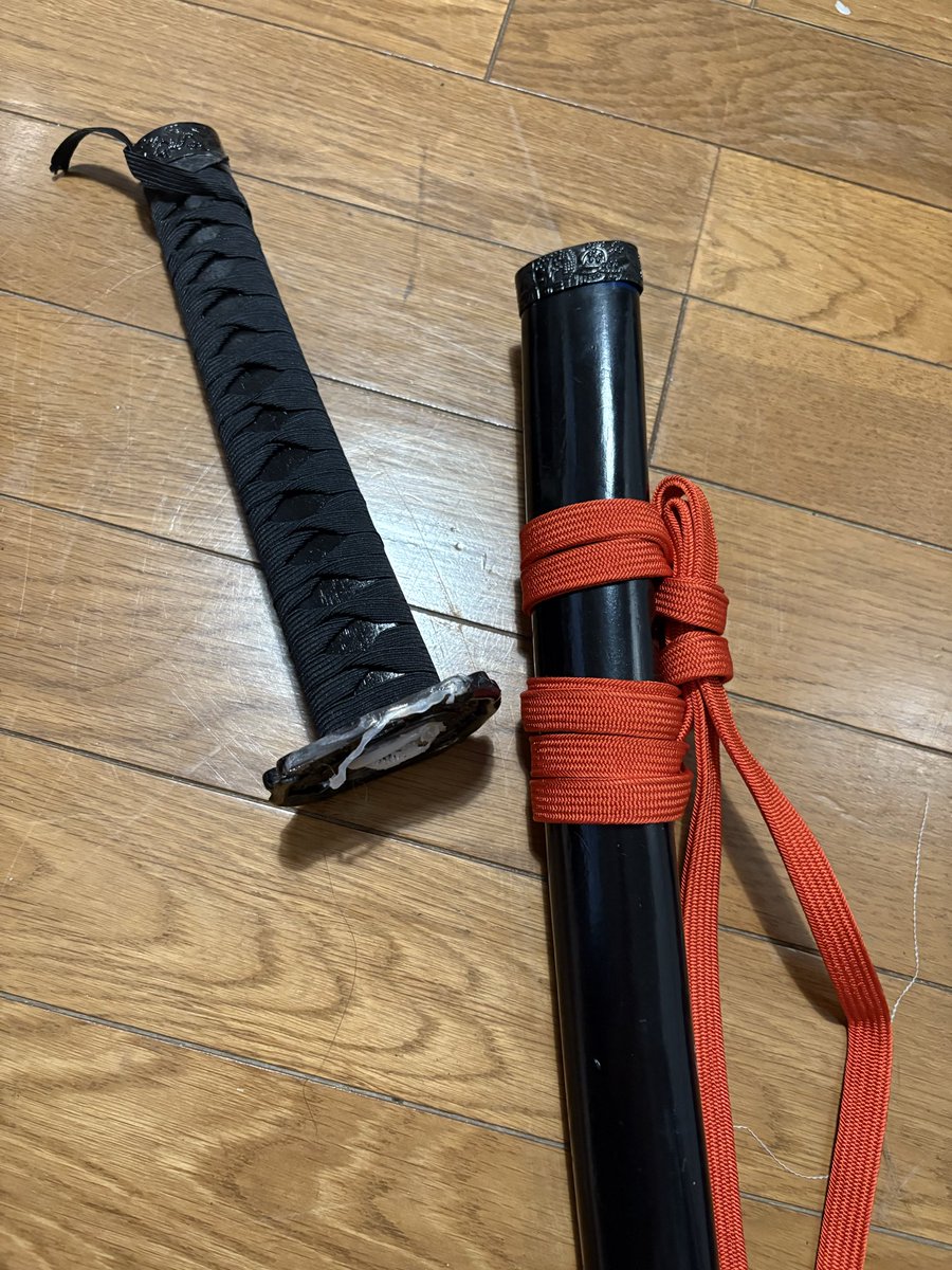 そういえば山姥切国広折れました🥲🥲
木刀ってどうやって捨てるの😭