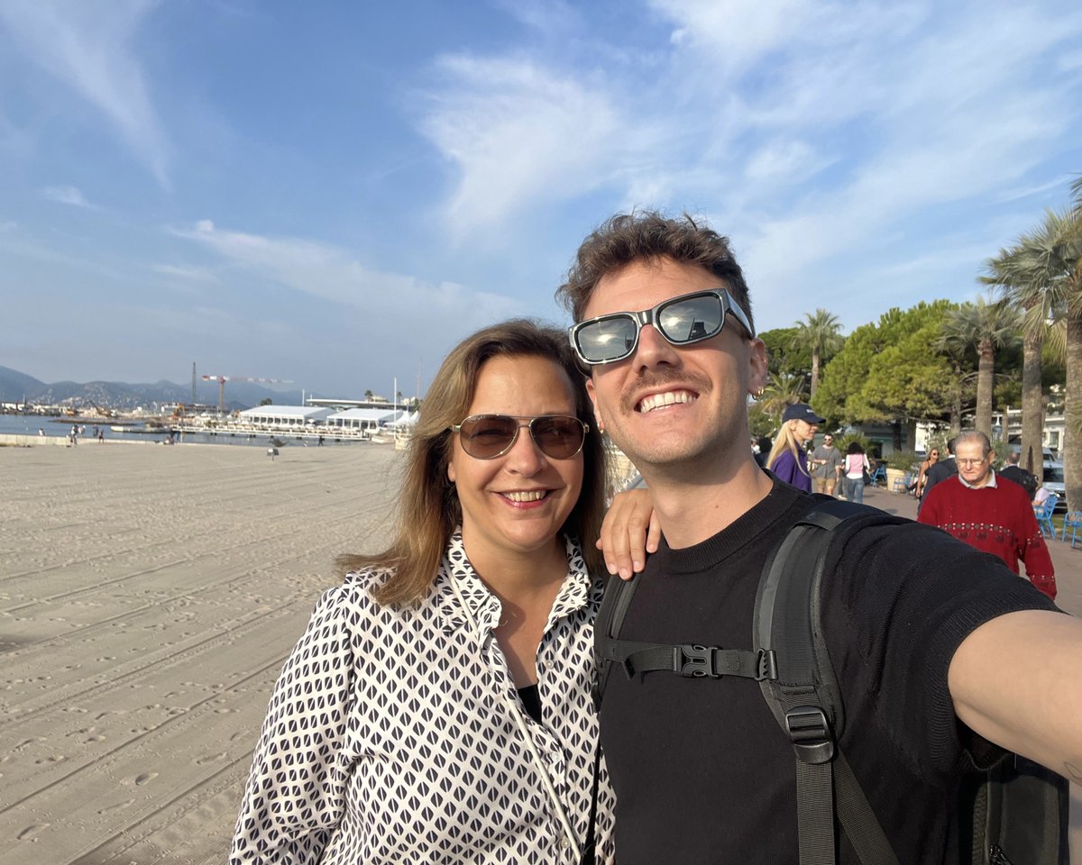 ✨ Semana de la industria desde #Cannes ✨

Nuestro CEO, Raimon, nuestra Directora General, Nèlida, nuestra Directora de Entretenimiento, Isabel, y nuestro Coordinador de Contenidos, Martí, han estado esta semana en el #MIPCOM2025 🎬

#tv #entertainment #brutalmedia #bbcstudios