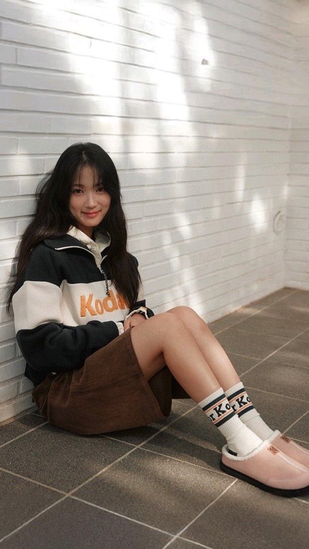 dollyoons_'s tweet photo. I’m still screaming when I see this pic of her https://t.co/2k3oiMy0bx