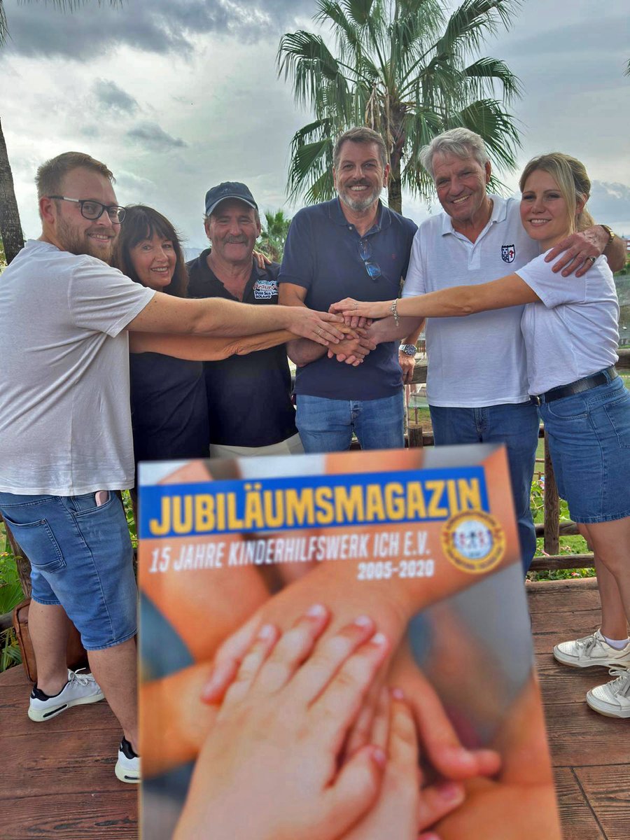 TerraNaturaZoo's tweet image. Hemos firmado un acuerdo con la fundación alemana International Children Help @ichev_kinder
Gracias al apoyo de Petra y Roland Duss (Duss sea lions), familias podrán acceder a #terapias con #leonesmarinos en @AquaNaturaPark 🦭🦭
Una colaboración que impulsa la #inclusión social.