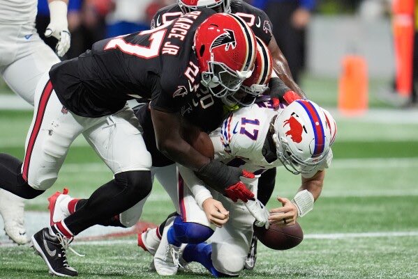 pylon_the's tweet photo. New episode of The Pylon Cam!

- Jalen Hurts is firmly not a top 10 QB
- The Jaxson Dart Era is here
- The Bills are in purgatory
- Atlanta’s defense is top 10
- Should the Jets to turn to Tyrod?
- Mike’s case for the MVP
Apple ➡️ https://t.co/gsH8g6soaK
Spotify➡️ https://t.co/6HgFxmBMLg
