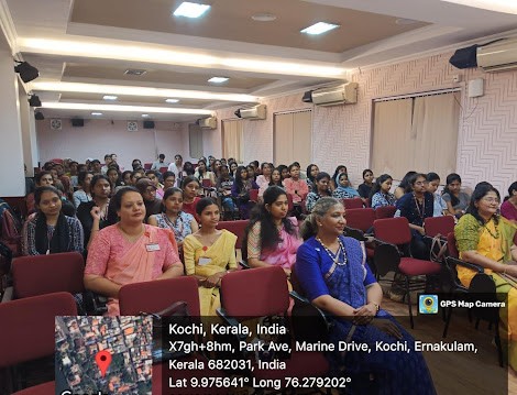 iic_st's tweet photo. The French Department hosted a dynamic session on Early-Stage Entrepreneurship on 11 March 2025 at 9:00 AM. Led by Mr. Mabin Binny Mathew, Director of Guardian Tutor Online, the session highlighted the pillars of entrepreneurship—innovation, risk-taking, and perseverance. https://t.co/IyXI2GnkhS