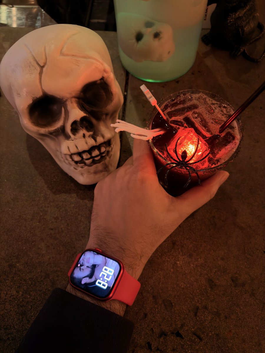 raju_innocentev's tweet image. I went to a Pre-Halloween party yesterday and this is my welcome drink 🥃🕷️💀
#partylikeinnocentevil