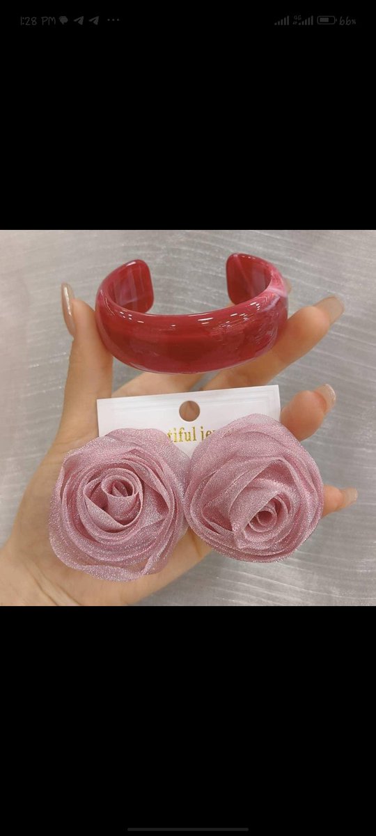 BigDebbie12312's tweet photo. Acrylic bangle and floral earrings

Set means both earring and bangles
Very affordable Dm now or click the link to join our business group for more beautiful jewelries https://t.co/Nf88pkP3Q5 https://t.co/BWAv657dAH