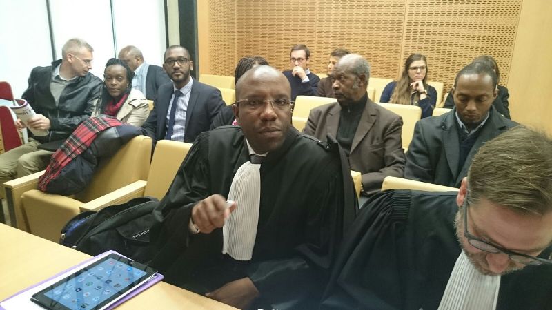 🔴 RAPPEL : En 2015, la CRF a obtenu une victoire historique devant le Conseil constitutionnel français.

Notre droit reconnu : poursuivre en justice les négateurs et apologistes du génocide des Tutsi, comme pour tout génocide.

⚖️ Décision du Conseil : TOUTES les victimes de