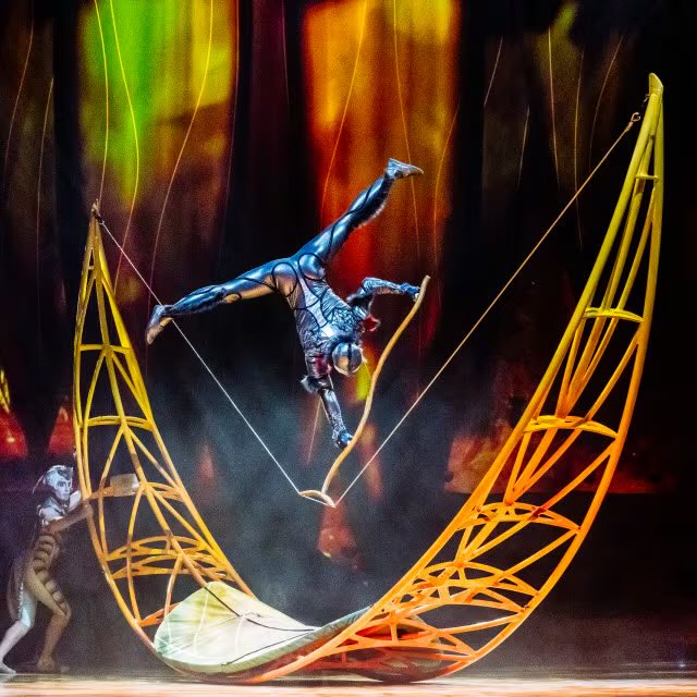 aesquinca's tweet image. 🔷 HOY en el único #CaminitoALaEscuela, el de @alfa913fm, boletos para OVO de @Cirque du Soleil ☀️ un show inspirado en el mundo de los insectos que presenta acrobacias, baile y música de estilos brasileños en una atmósfera llena de energía 🎫 🥚 🪲🐞🎪🎭🤹🏻
Escuchen Alfa 📻 para…