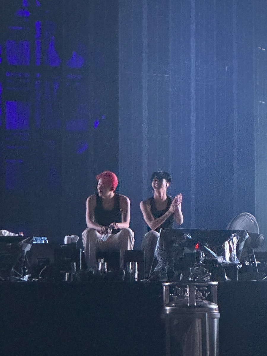 따봉쌍둥이즈 최고야....... 💕🫰🏻🩷😘