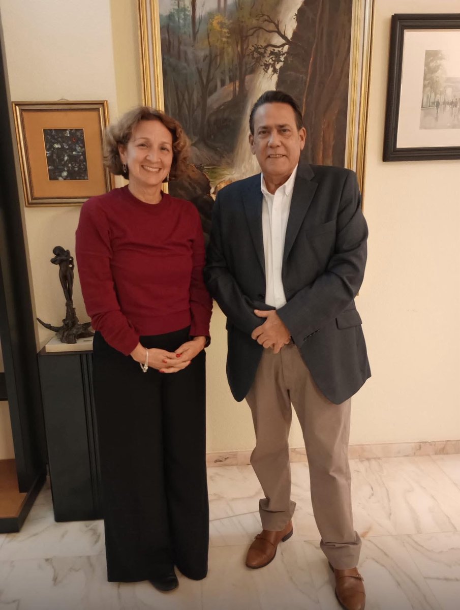 Con mucho placer recibimos en Barcelona, a la Dra. Yamila González Ferrer, Diputada a la Asamblea Nacional y Vicepresidenta de la Unión de Juristas de #Cuba