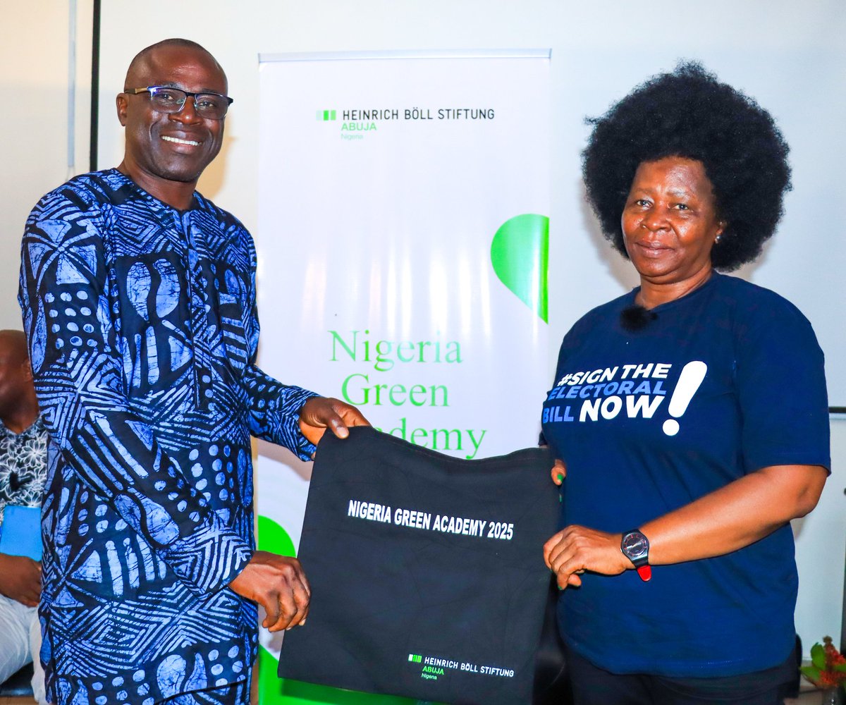 hbsNigeria's tweet image. IGNITED! 🔥 💚
That’s the only way to describe the energy after the fireside chat session on creating positive change and advocacy with Mrs. @EneObi and Mr. Austin Aigbe Omoruyi! ​We want to thank you both for taking the time to inspire and motivate our #GreenAcademy2025 cohort.