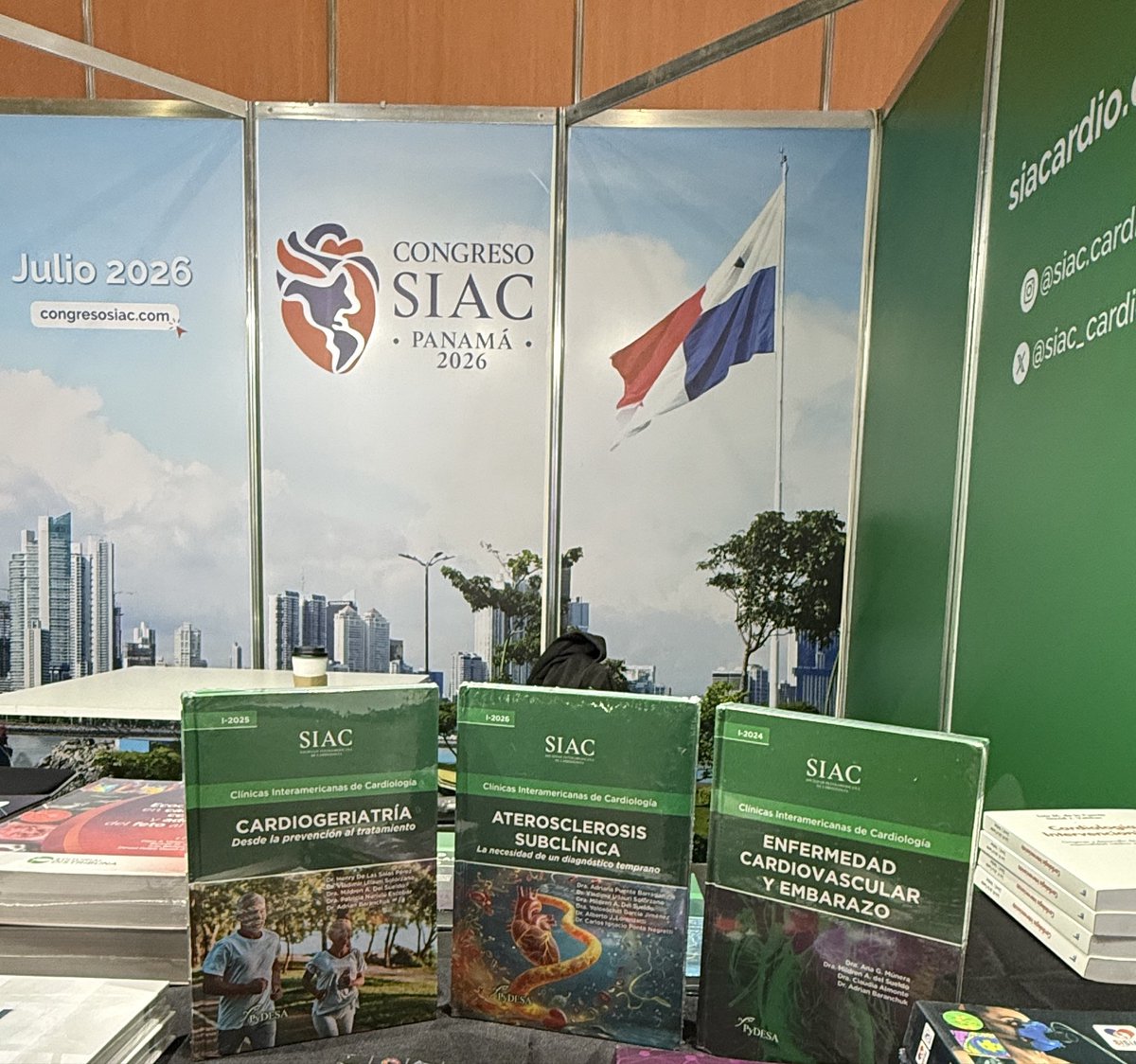 Si asistes al Congreso #SAC25 te esperamos en nuestro stand (núm 44)

Podrás adquirir nuestros libros 
- Libro Azul 
- Clínicas Interamericanas
- Cardiologia Crítica 

Te esperamos!!!!
<a href="/SAC_54/">Sociedad Argentina de Cardiología</a>