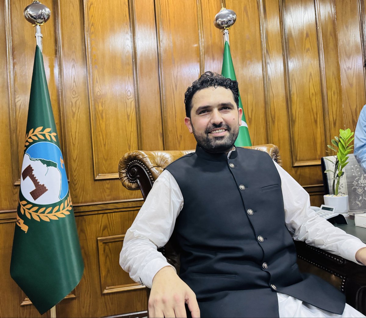 وزیراعلٰی کی کرسی پر سہیل آفریدی بیٹھ گئے 🔥