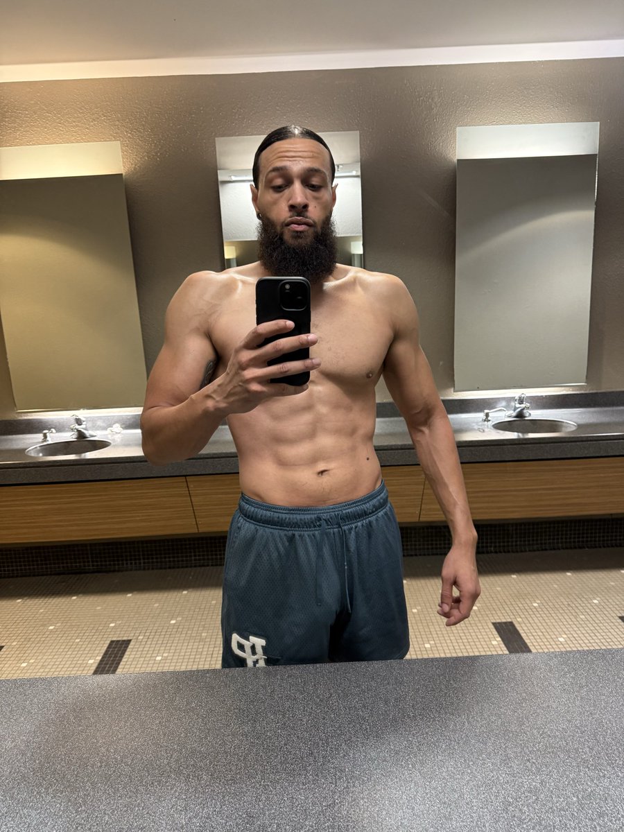 beardgod369's tweet photo. https://t.co/O8nI4i1wVC