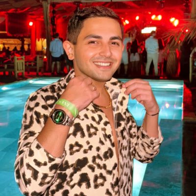 Huseyn_isayef's tweet photo. #YeniProfilResmi https://t.co/bqCs1d5HlE