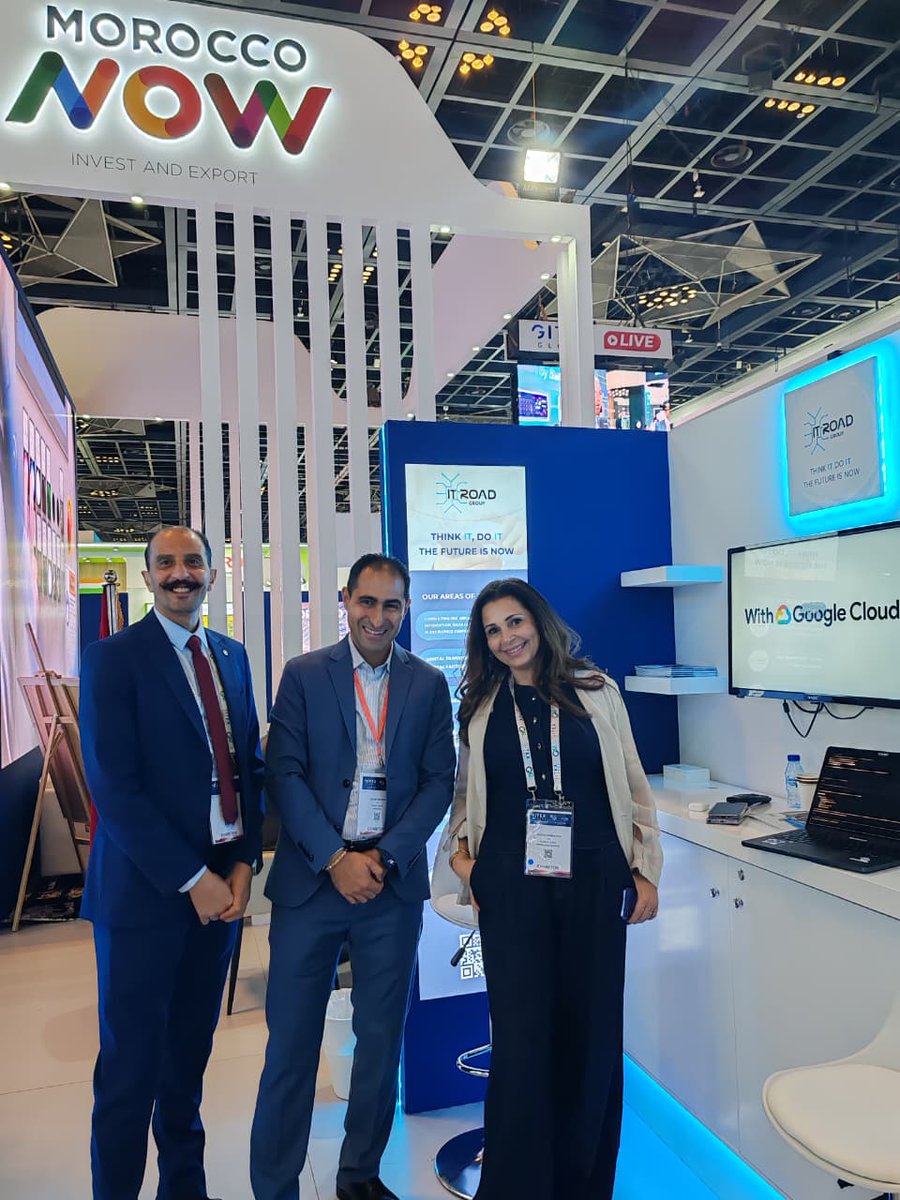 ITRoadGroup's tweet photo. 🤝What an incredibly strategy session between @ITRoadGroup  and our partner @googlecloud  at @GITEX_GLOBAL ! 💡. 
We're fired up to drive innovation in #Cloud, #BigData &amp; #AI. Great things are coming!

#ITRoadConsulting #PartnershipGoals #TechInnovation #Dubai https://t.co/EjNCaC6XaQ
