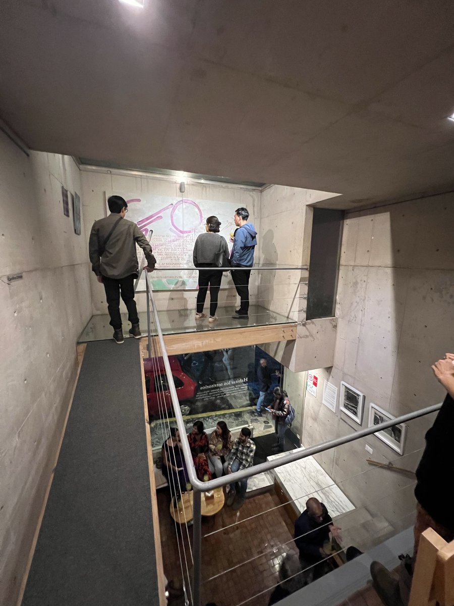 Así vivimos la exposición “Habitar los territorios” con los artistas Paula Collini, Abraham Cota Paredes, María Luisa Estrada, José Antonio Flores Fulladosa, Gabriel HG, Salvador Lorenza, Teúl Moyrón, Lucio Muniain, Carolina Ortega, Rafael Pardo y Víctor Silva.

No te la pierdas.