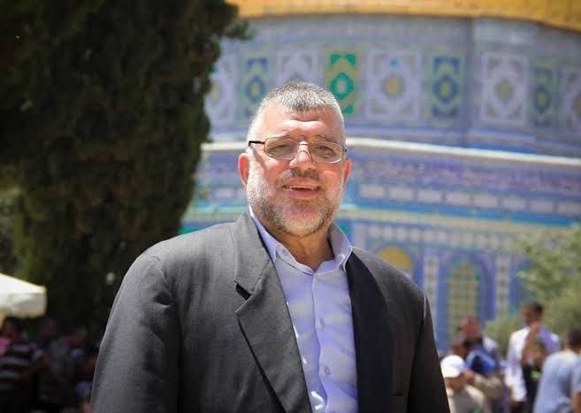 For the fifth time in a row, the Israeli occupation has renewed the administrative detention of Palestinian detainee Hassan Yousef from Ramallah for another four months.
Yousef has been imprisoned for two years without charge and has spent more than 20 years in Israeli