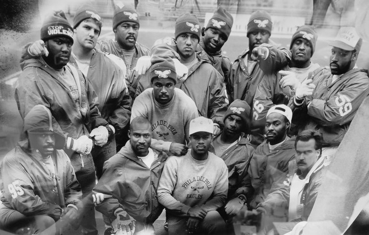 DavidNeiszPHL's tweet image. This is one of the greatest collections of Philadelphia Eagles defensive players ever photographed. 
@EricAllen619 @sethjoyner @golic @CoachJeffFisher 
Byron Evans, Wes Hopkins, and many more
GBNF
Reggie White, Mike Pitts, Andre Waters, Jerome Brown