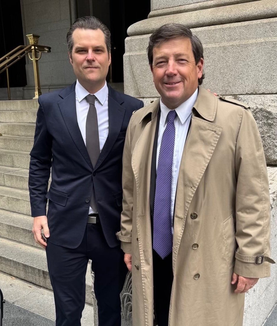 PLEASE LET IT HAPPEN 🚨

Folks are speculating on X regarding this picture of Matt Gaetz with Ed Martin, wondering if Gaetz might be taking on a role with the DOJ 

Raise your hand ✋️ if you would support the DOJ bringing Matt Gaetz in to help drain the DC swamp