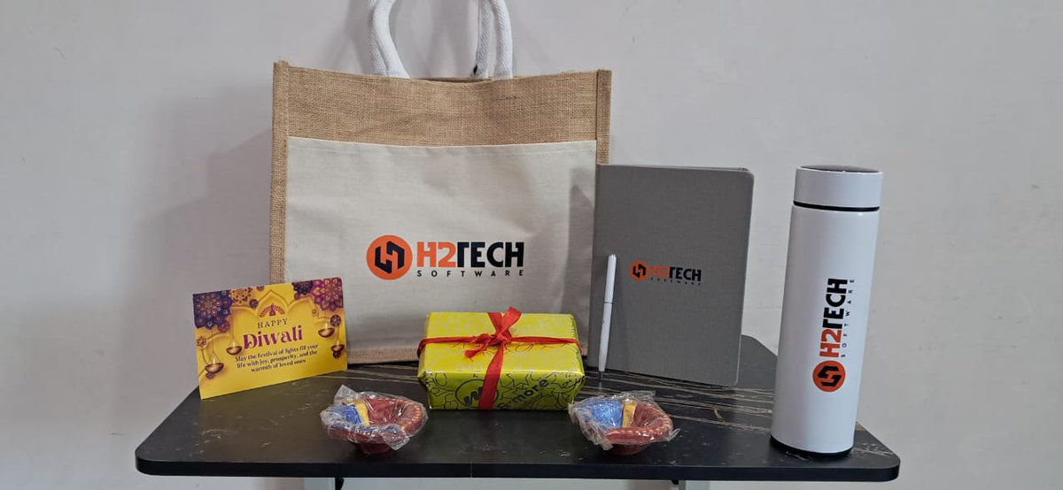 sf_sync's tweet photo. Feeling grateful to receive wonderful Diwali gifts and greetings from H2Tech Software. 🎁✨

Wishing everyone happiness and success this Diwali! 🪔🪔🪔🪔 🪔 🪔🪔🪔🪔🪔🪔🪔🪔🪔

#H2TechSoftware #Diwali2025 #FestiveSeason #WorkplaceCulture #ThankYou #HappyDiwali #TeamSpirit https://t.co/K7ky3r9M8F
