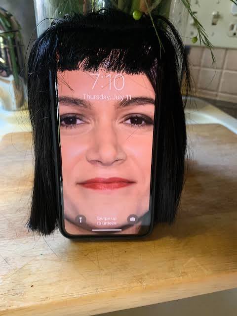 CaptainFDaddy's tweet image. It’s giving phone wigs