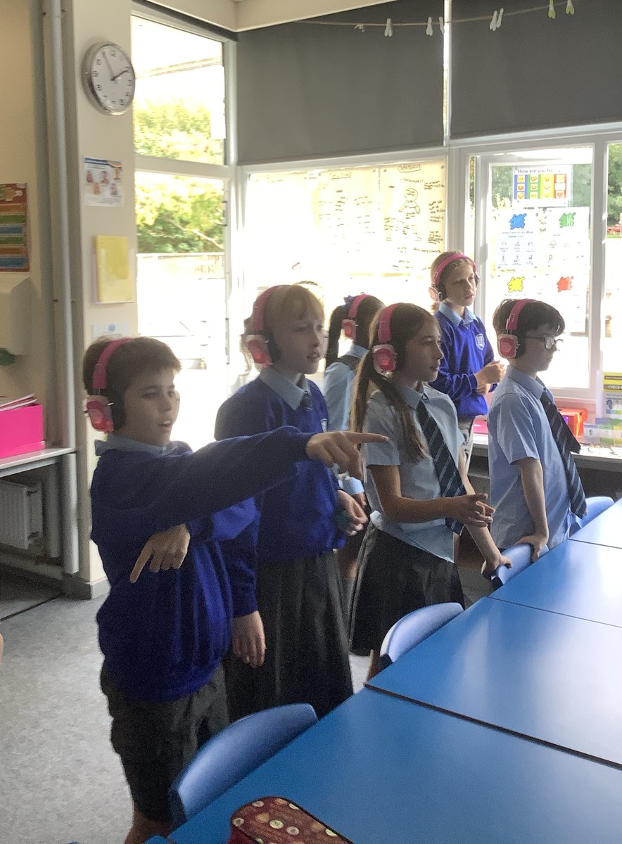 WestAshtead's tweet image. Year 5 pupils are stepping back in time with @nowpressplay They've been immersed in Ancient Greek life, making offerings to Athena at the Parthenon and visiting the Oracle at Delphi. Next stop: Sparta! This hands-on learning has them thrilled.
#WeAreLEO
@Leoacademies
