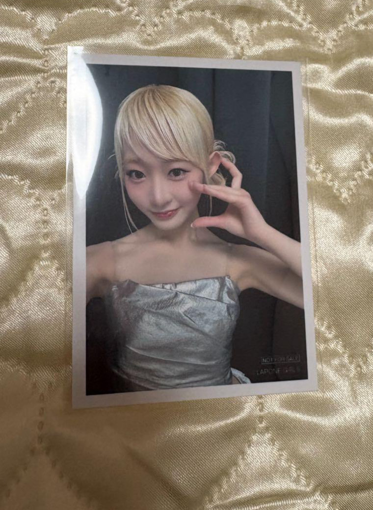 #ME_I買取  #ME_I譲  

譲 飯田栞月 KCON JAPAN 会場限定 生写真 

求 買取(PayPay