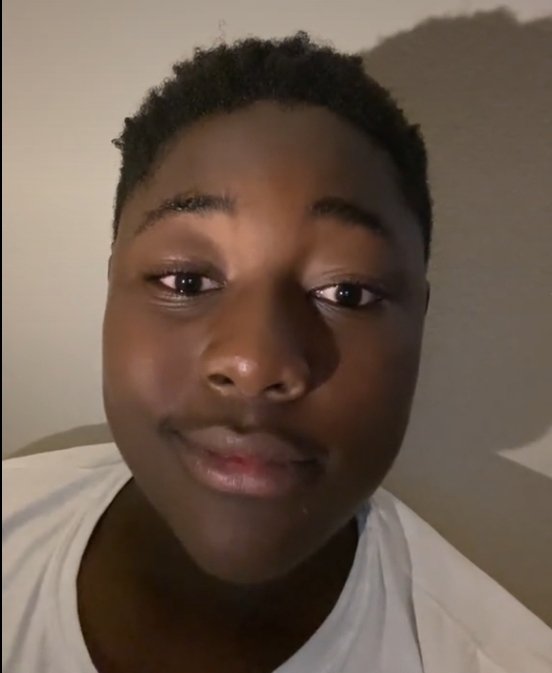 Got 2k robux!
Requirements:
Follow me
Retweet and like
Reply "done" 
Ends in 3 days!😊