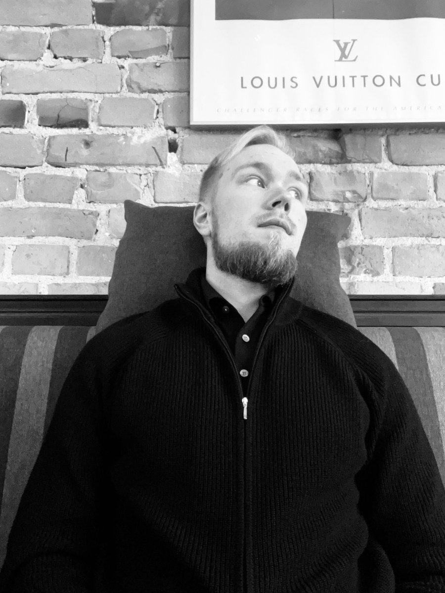 Hello high-achievers with chaotic lives (I was one).
I used to feel lack, envy and guilt constantly for years. It never did me  any favors. Then, completely rewired my mind about business, health and life holistically in 2025. Soon things started to click effortlessly.

The