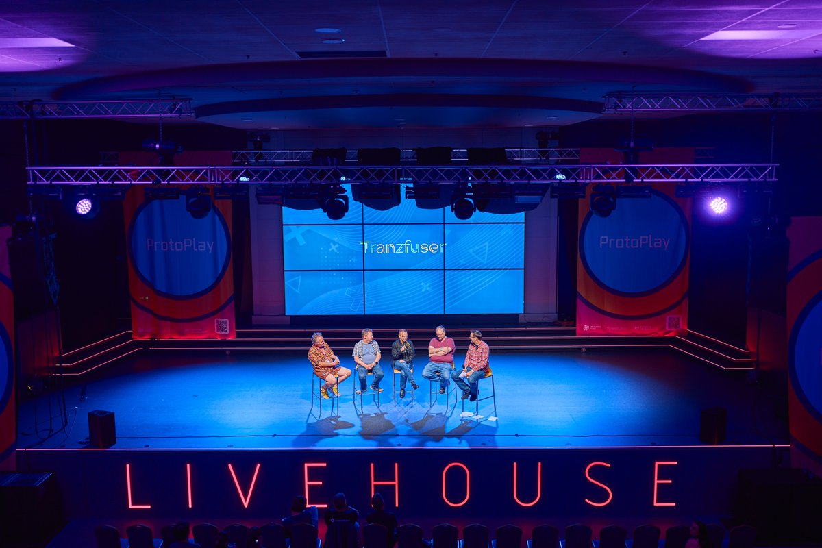 Tranzfuser tweet media