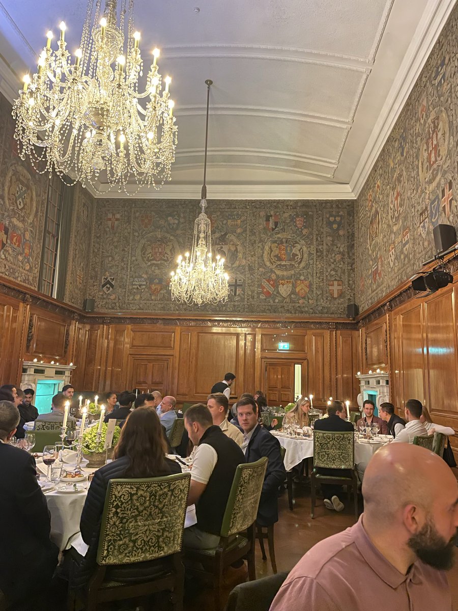 Thoroughly enjoyed the DAS dinner with <a href="/MarinadeFinance/">Marinade 🛡️</a> in London. Great insights into regulation and the future of staking on Solana.

Always on the lookout for the next Unicorn.