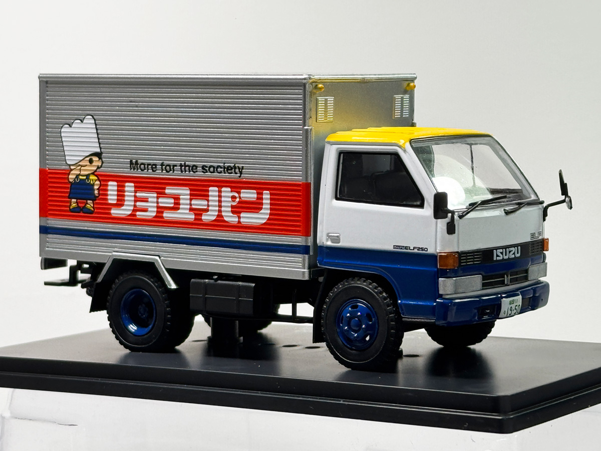 懐かしの商用車コレクション】113号「いすゞ エルフ 1990