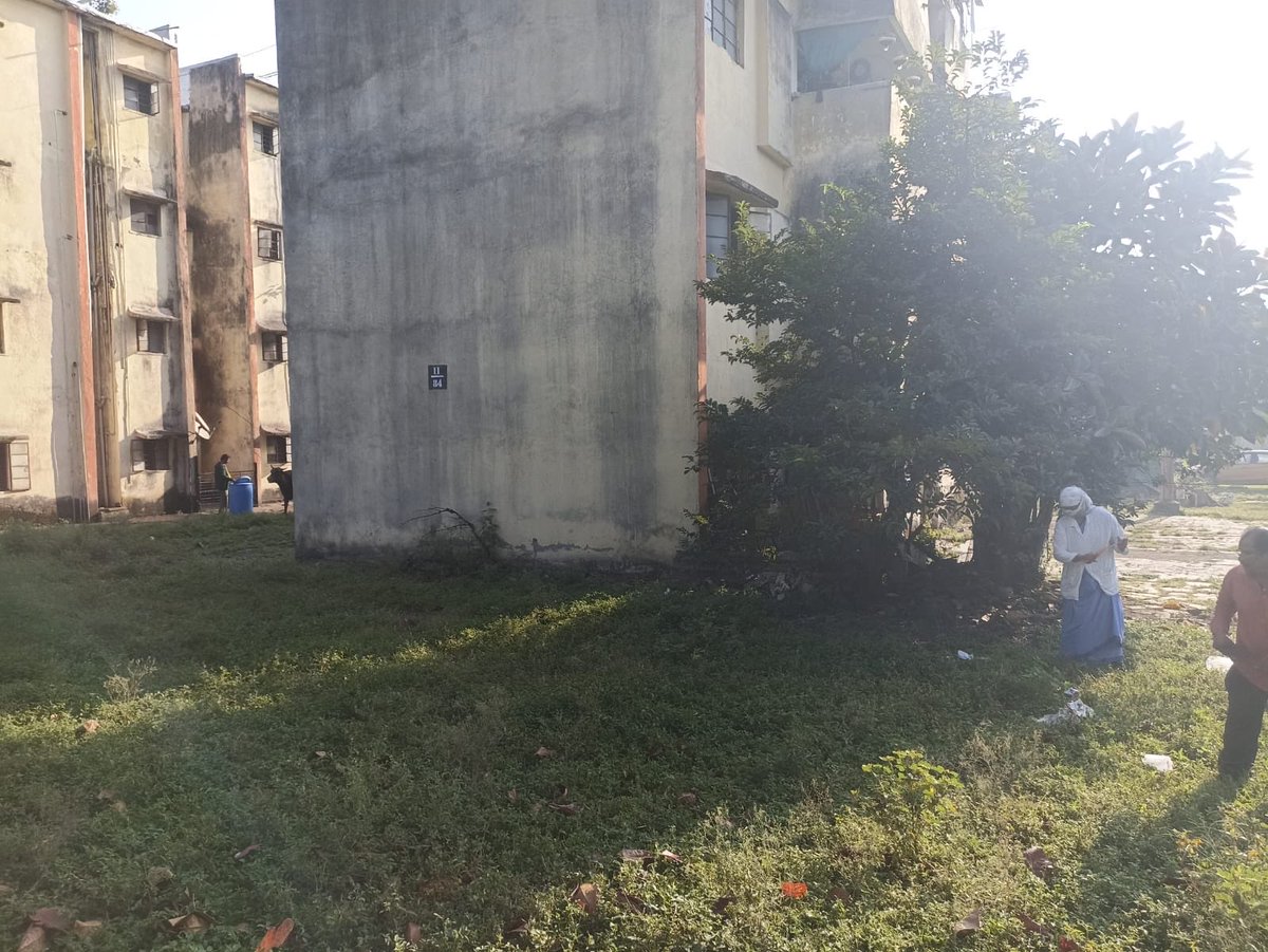 AFK_MIL's tweet photo. Cleanliness drive at Range hill of AFK estate area, as part of Swachhata  Special Campaign 5.0.
#SCDPM5.0 
#SpecialCampaign5 @DARPG_GoI
@DefProdnIndia https://t.co/Qycr7ktaMT