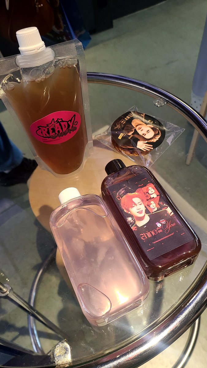 leba_blare's tweet image. #READY_HEESEUNG_GO
#stay_with_heeseung
#shine_on_heeseung
𝟤𝟢𝟤𝟧 𝖧𝖤𝖤𝖲𝖤𝖴𝖭𝖦 𝖡𝖨𝖱𝖳𝖧𝖣𝖠𝖸
❝𝐋𝐢𝐤𝐞 𝐚 𝐬𝐜𝐞𝐧𝐞 𝐟𝐫𝐨𝐦 𝐚 𝐦𝐨𝐯𝐢𝐞❞ 
#영화같은_장면으로_남을_희승
[ 𝑴𝒚 𝒆𝒕𝒆𝒓𝒏𝒂𝒍 𝒍𝒊𝒈𝒉𝒕 𝑯𝒆𝒆𝒔𝒆𝒖𝒏𝒈 ]
❥ 요고 프로즌요거트 홍대점
#SNHarcheeve